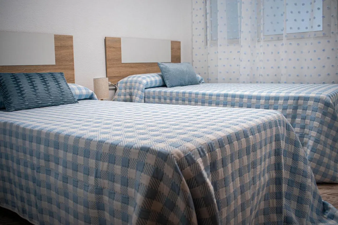 Alojamiento Entero, A Diez Minutos De La Juderia, Cochera Opcional Córdoba Apartamento