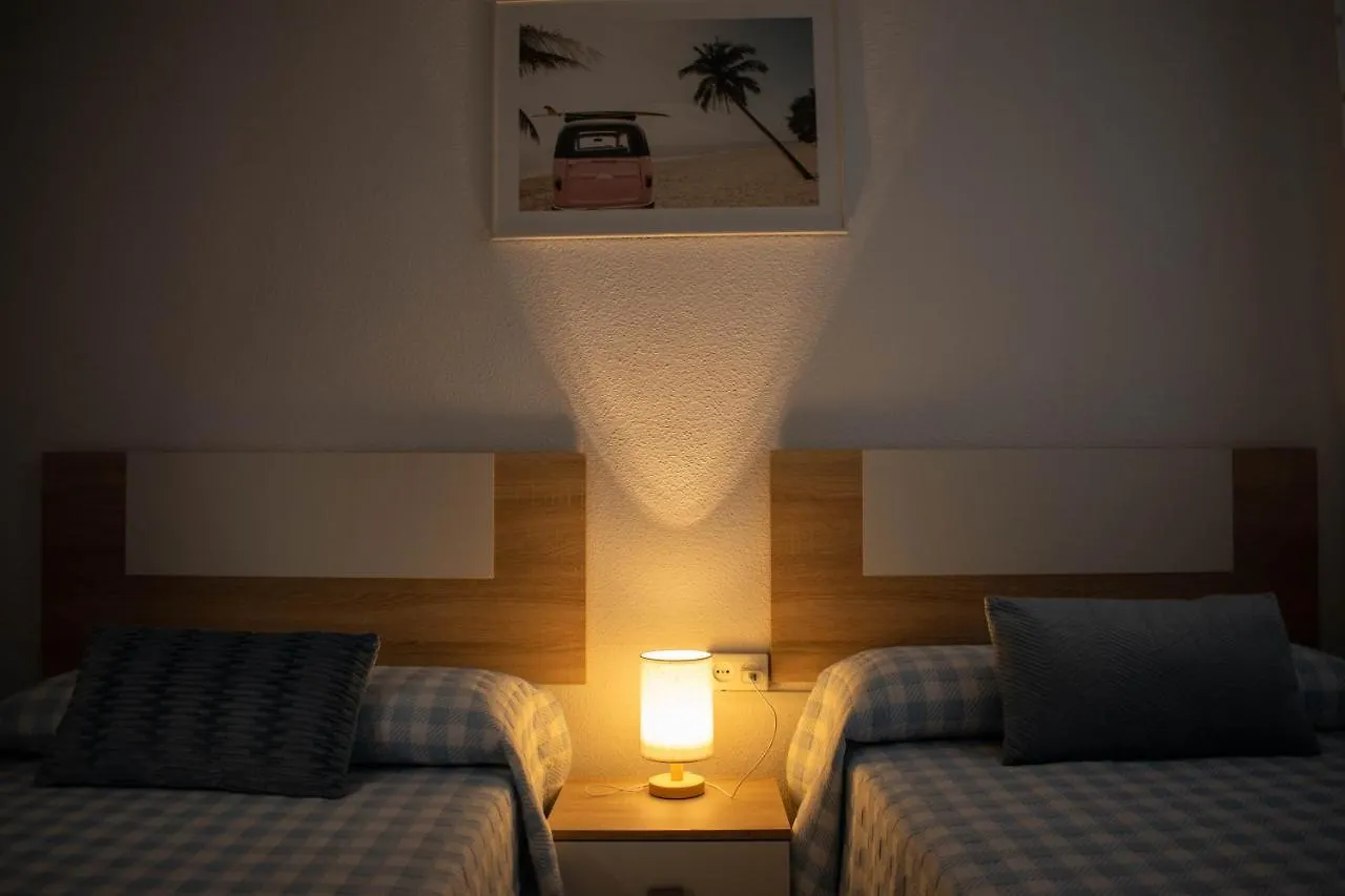 Apartamento Alojamiento Entero, A Diez Minutos De La Juderia, Cochera Opcional Córdoba España